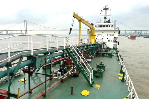 FOR SALE PRODUCT OIL TANKER 1700 DWT - IACS Class Member - 2011 JMB0026 4